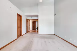 9416 Georgetown Ln, Crystal Lake, IL 60014 - Photo 15