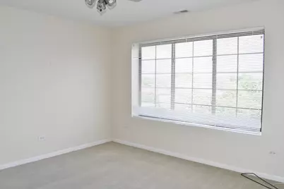 8255 Skokie Boulevard #501, Skokie, IL 60077 - Photo 5