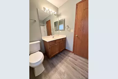 2016 Harrison Avenue, Mundelein, IL 60060 - Photo 19