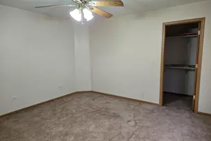 3117 Carpenter St, Steger, IL 60475 - Photo 13