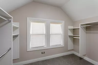 7700 S Paxton Avenue, Chicago, IL 60649 - Photo 11