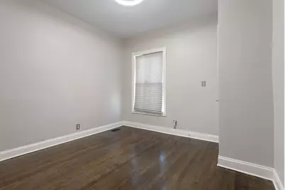 7700 S Paxton Avenue, Chicago, IL 60649 - Photo 21