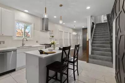 7700 S Paxton Avenue, Chicago, IL 60649 - Photo 3