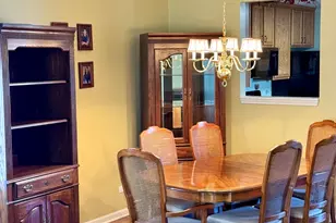 97 W Essington Dr, Round Lake, IL 60073 - Photo 9