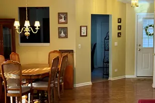 97 W Essington Dr, Round Lake, IL 60073 - Photo 17