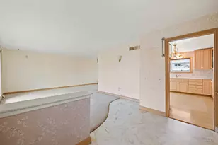 538 Westmere Rd, Des Plaines, IL 60016 - Photo 3