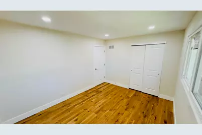 527 Northgate Road, Lindenhurst, IL 60046 - Photo 15