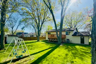 527 Northgate Rd, Lindenhurst, IL 60046 - Photo 35