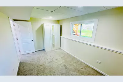 527 Northgate Road, Lindenhurst, IL 60046 - Photo 29