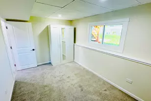 527 Northgate Rd, Lindenhurst, IL 60046 - Photo 29