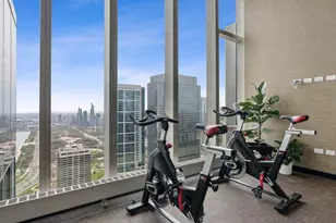 363 E Wacker Dr, Chicago, IL 60601 - Photo 35