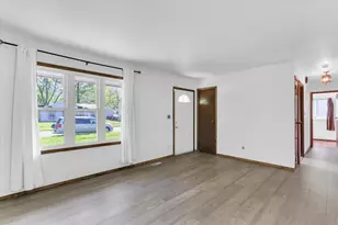 1103 Austin Dr, Urbana, IL 61802 - Photo 7