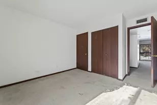 140 E Fountainview Ln, Lombard, IL 60148 - Photo 17