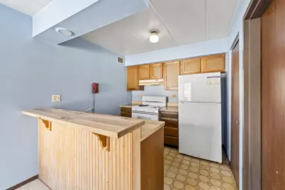 140 E Fountainview Lane #2B, Lombard, IL 60148 - Photo 7