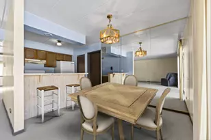 140 E Fountainview Ln, Lombard, IL 60148 - Photo 5