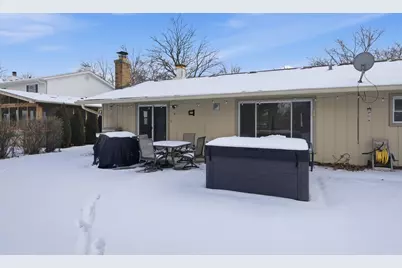 2612 Mitchell Drive, Woodridge, IL 60517 - Photo 17