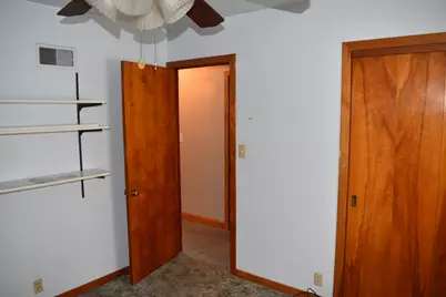 211 N Monroe Street, Flanagan, IL 61740 - Photo 9