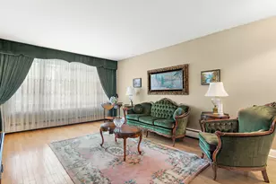 4211 W Devon Ave, Chicago, IL 60646 - Photo 3