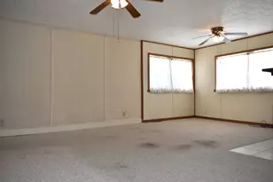 2278 County Rd 300 N, Toluca, IL 61369 - Photo 17