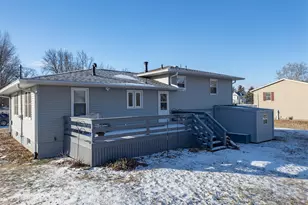 316 W North St, Cambridge, IL 61238 - Photo 5