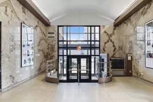 320 E 21st St, Chicago, IL 60616 - Photo 3