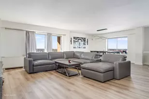 [Address not provided], Chicago, IL 60645 - Photo 3