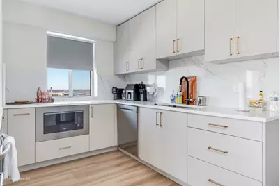 [Address not provided], Chicago, IL 60645 - Photo 7