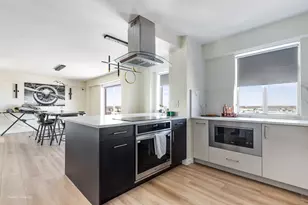 [Address not provided], Chicago, IL 60645 - Photo 9