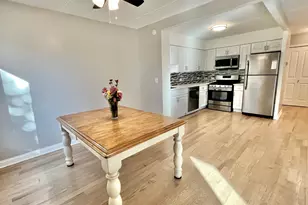 1104 N Mill St, Naperville, IL 60563 - Photo 3