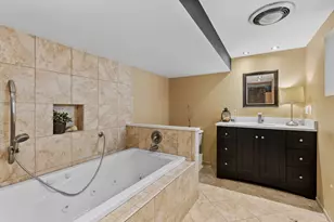 5113 W Strong St, Chicago, IL 60630 - Photo 15