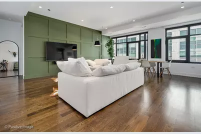 668 N Kingsbury Street #206, Chicago, IL 60654 - Photo 5