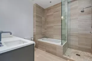 668 N Kingsbury St, Chicago, IL 60654 - Photo 19