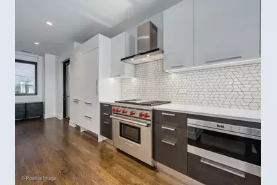 668 N Kingsbury Street #206, Chicago, IL 60654 - Photo 13