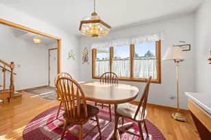 1755 Brock Cir, Sycamore, IL 60178 - Photo 11