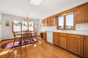 1755 Brock Cir, Sycamore, IL 60178 - Photo 9