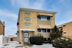 5822 W 79th St, Burbank, IL 60459 - Photo 1