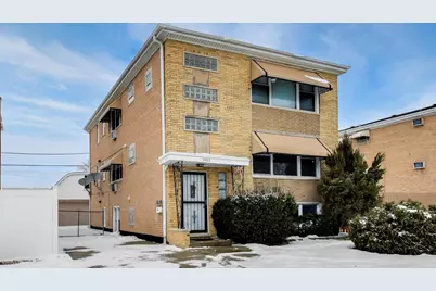 5822 W 79th Street, Burbank, IL 60459 - Photo 3