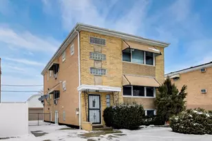 5822 W 79th St, Burbank, IL 60459 - Photo 3