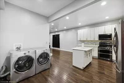 [Address not provided], Chicago, IL 60624 - Photo 7