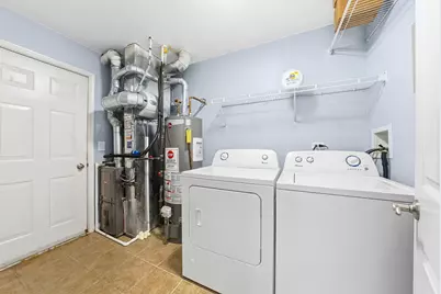 2874 Falling Waters Lane #2874, Lindenhurst, IL 60046 - Photo 11