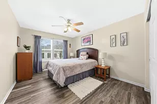 2874 Falling Waters Ln, Lindenhurst, IL 60046 - Photo 15