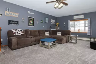 10147 N 1000 E Rd, Chenoa, IL 61726 - Photo 9