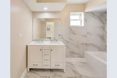 9115 S Green Street, Chicago, IL 60620 - Photo 11