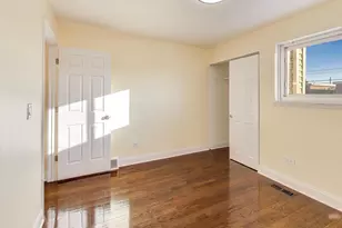 9115 S Green St, Chicago, IL 60620 - Photo 13