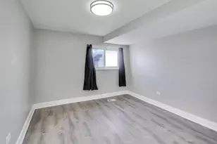 9115 S Green St, Chicago, IL 60620 - Photo 17