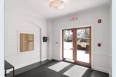 10 E Scranton Avenue #202B, Lake Bluff, IL 60044 - Photo 5