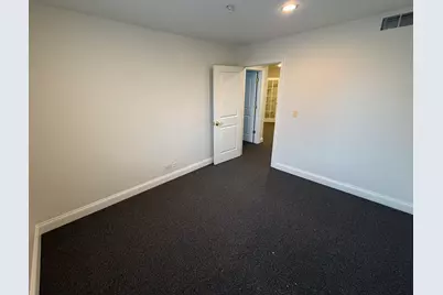 10 E Scranton Avenue #202B, Lake Bluff, IL 60044 - Photo 9