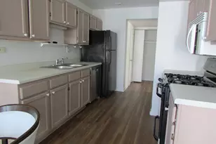 848 Oxford Pl, Wheeling, IL 60090 - Photo 7