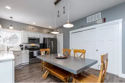 179 Leeward Way #18, Ottawa, IL 61350 - Photo 11