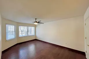 3127 N Daniels Ct, Arlington Heights, IL 60004 - Photo 13